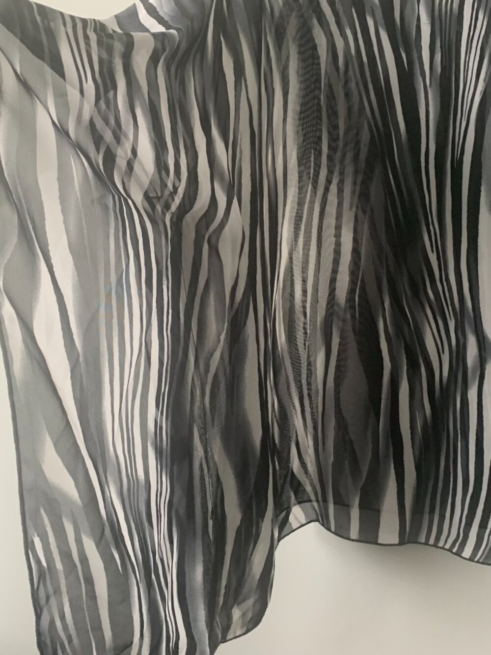 Addition Elle Abstract Relaxed drape style Blouse - Picture 6 of 8